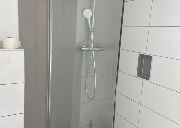 Apartment 3 Bedroom In Incl Parking-near Messe Deutz-lanxessarena-bayarena