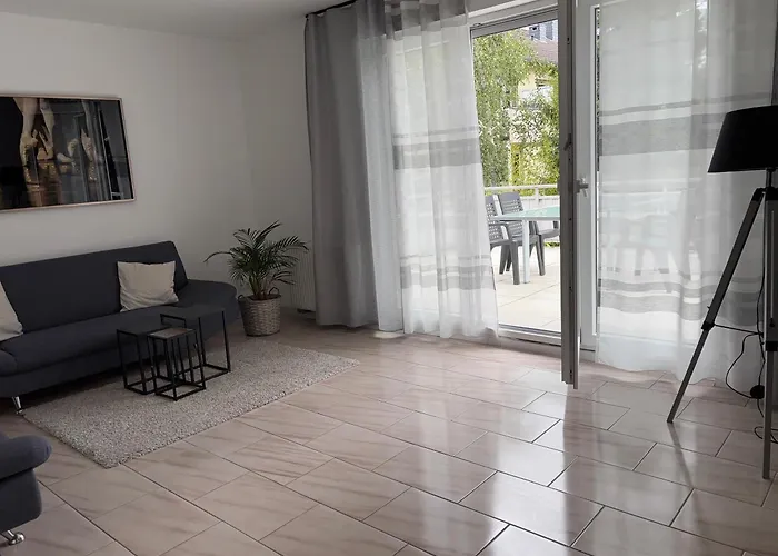Apartment 3 Bedroom In Incl Parking-near Messe Deutz-lanxessarena-bayarena *